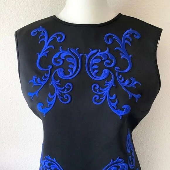 CLOVER CANYON Ponte Dress Embroidered Sleeveless Career Cocktail Black Blue NEW - Picture 3 of 6